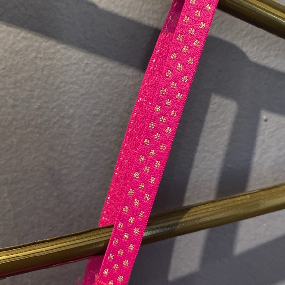 In excellent condition, magenta colored bra - Picture 2 of 7